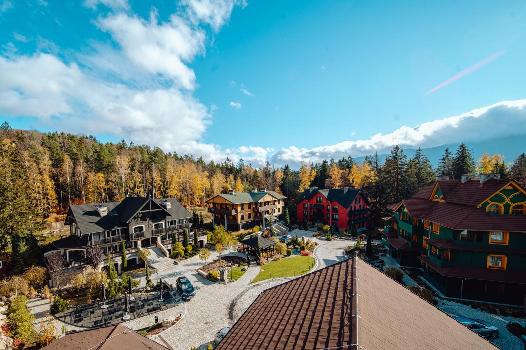 Norweska Dolina Family&Pet-Friendly Resort Шклярска-Поремба Экстерьер фото The Village at Sun Peaks