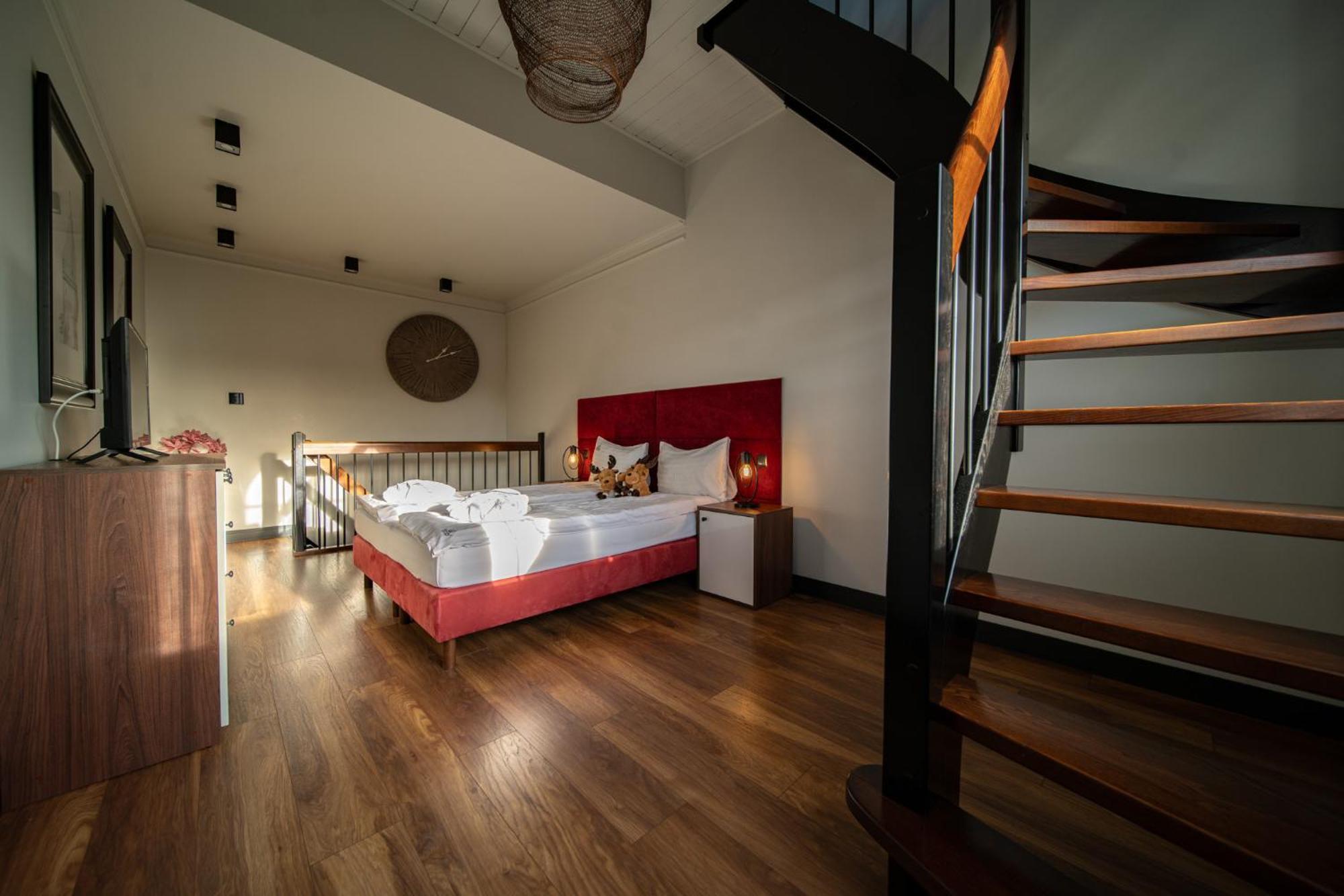 Norweska Dolina Family&Pet-Friendly Resort Шклярска-Поремба Экстерьер фото Suite